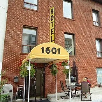 Hotel Bon Accueil Montreal