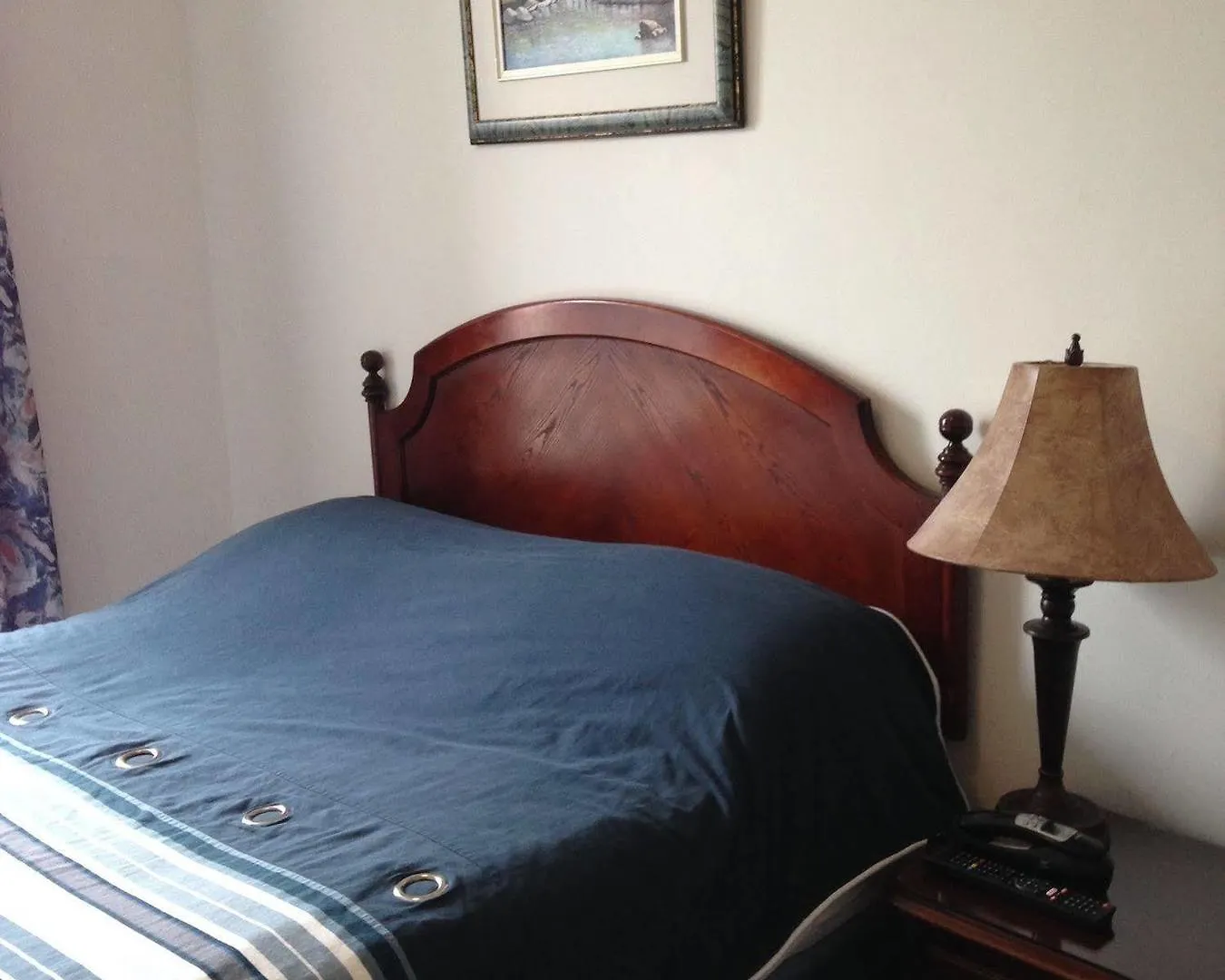 **  Hotel Bon Accueil Montreal Canada